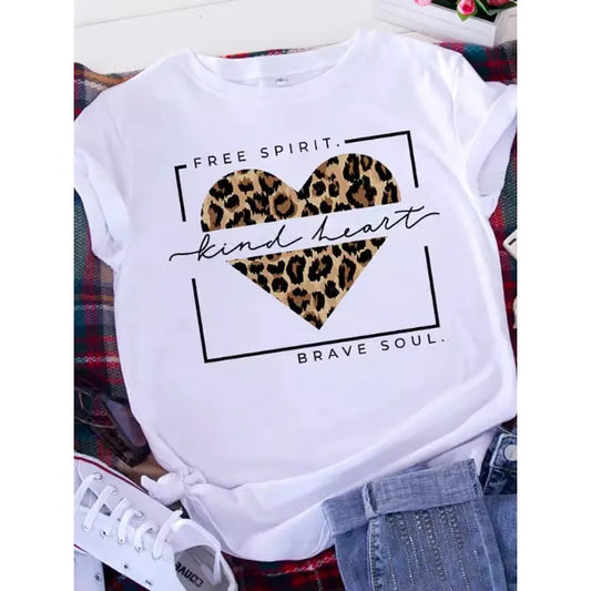 Camiseta de corazón bondadoso